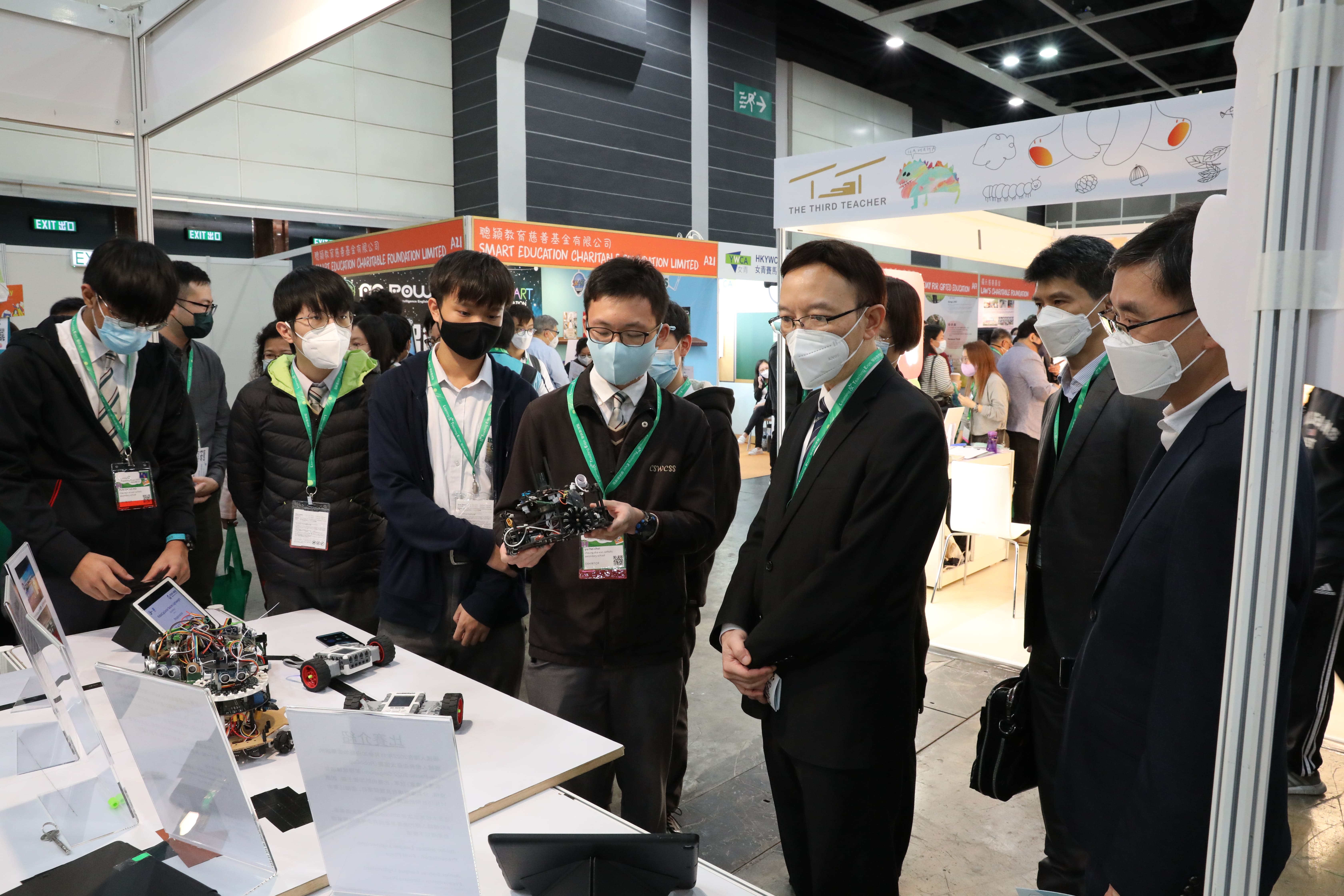 長沙灣天主教英文中學