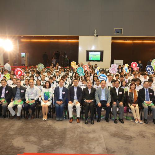 Group Photo taken by Guests and Enriched IT Class Students